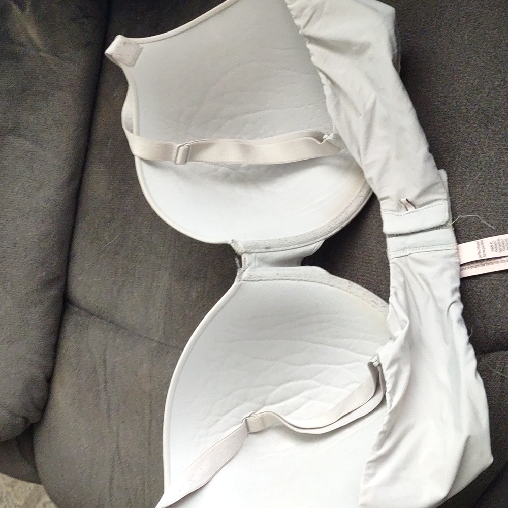 Bra - Picture 2 of 4